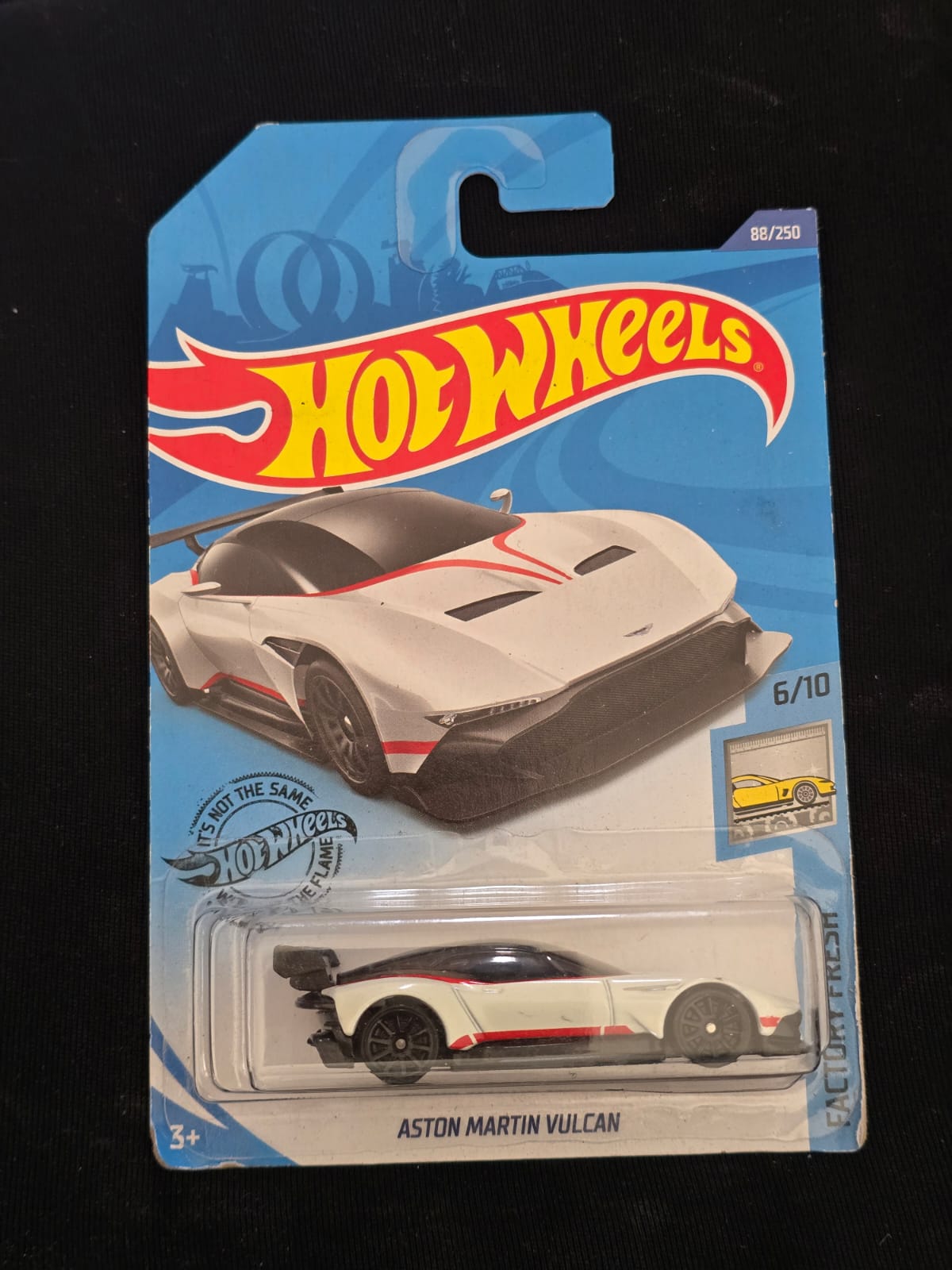Aston martin vulcan Very rare